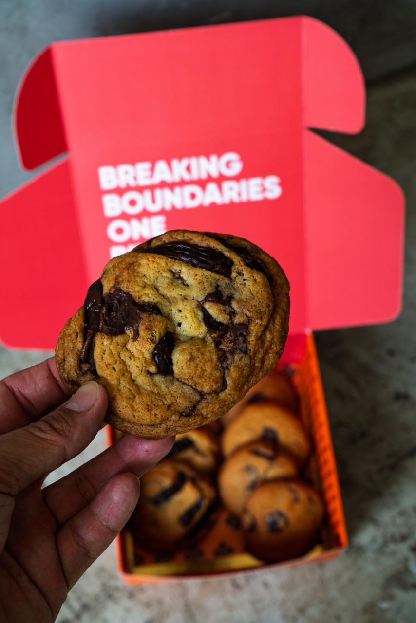 Damn Good Cookie & Date Chocolate Chip Cookie Box